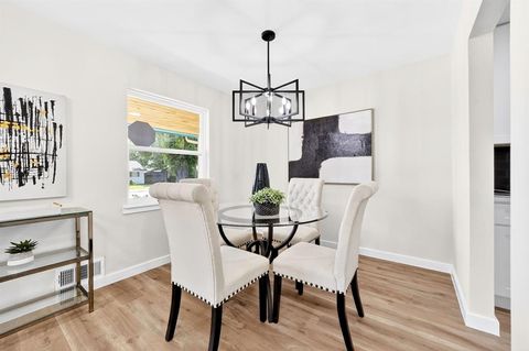 Tiny photo for 5737 Everglade Road, Dallas, TX 75227 (MLS # 21341213)