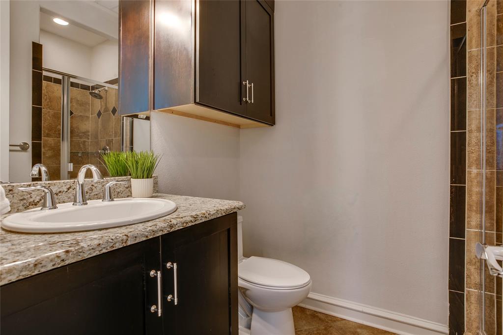 2100 N FITZHUGH CONDOMINIUMS - Residential