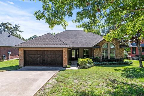 A home in Eustace