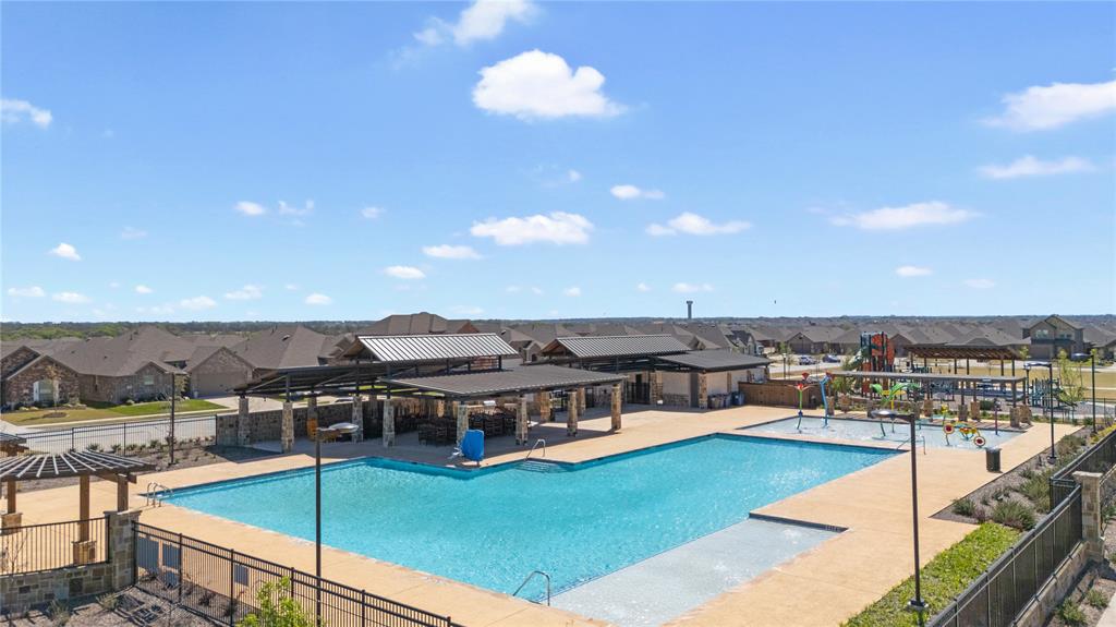 Lakepointe Ph III - Residential