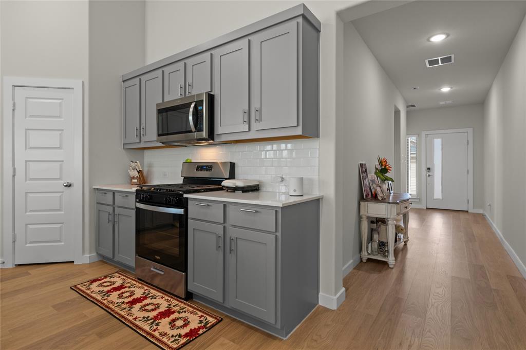 Lakepointe Ph III - Residential