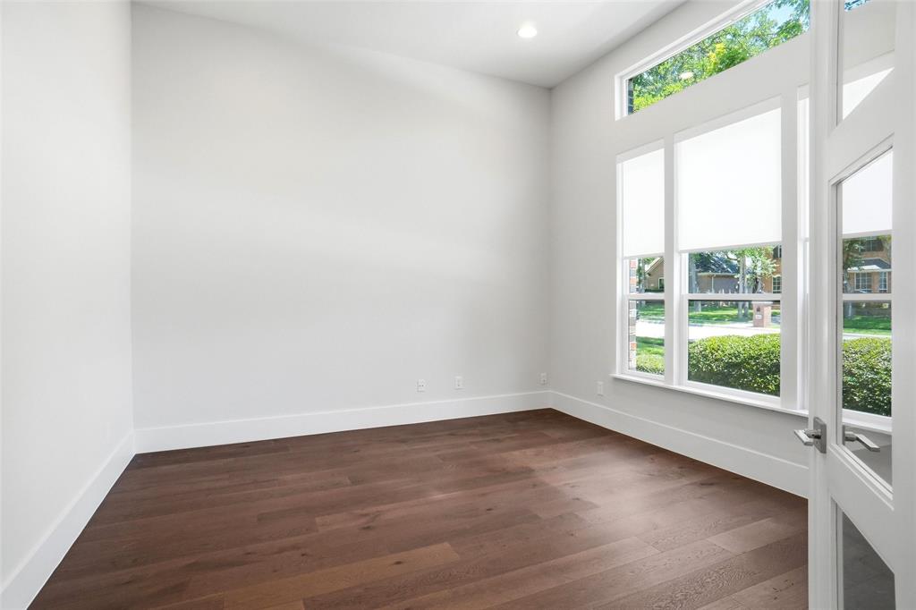Lakes Of Highland Oaks The - Residential