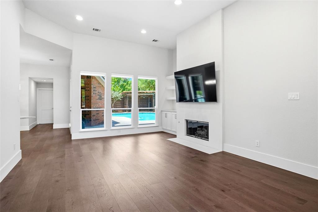 Lakes Of Highland Oaks The - Residential