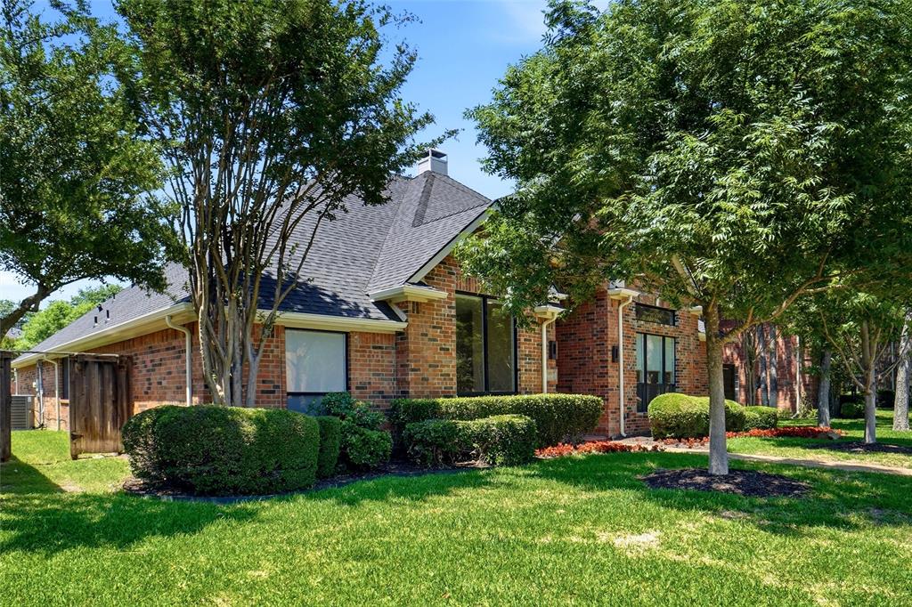 Lakes Of Highland Oaks The - Residential