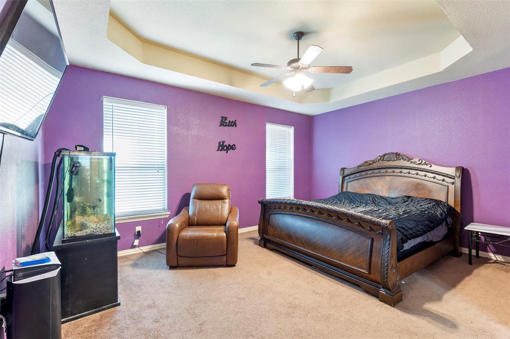 Common At Willow Creek - Residential