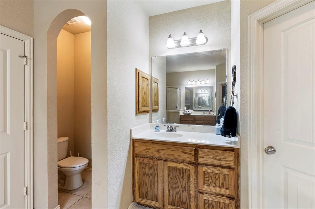 Common At Willow Creek - Residential