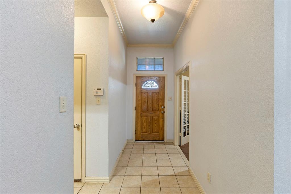 Common At Willow Creek - Residential