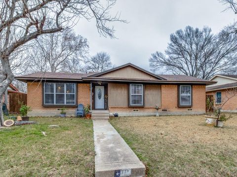 111 W Kenwood Drive Garland TX 75041