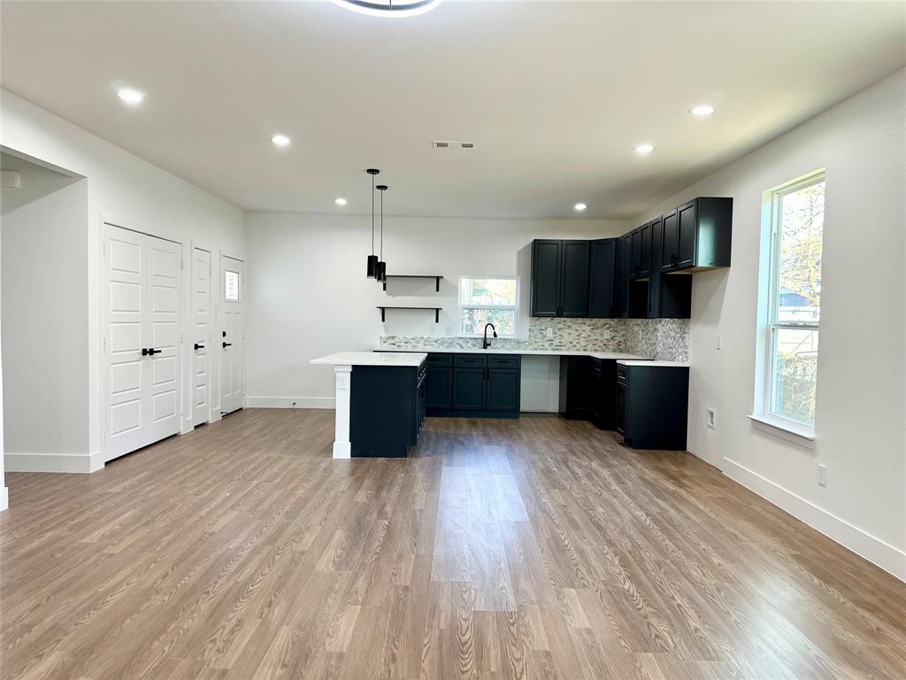 Mays Brook Spring Ave - Residential