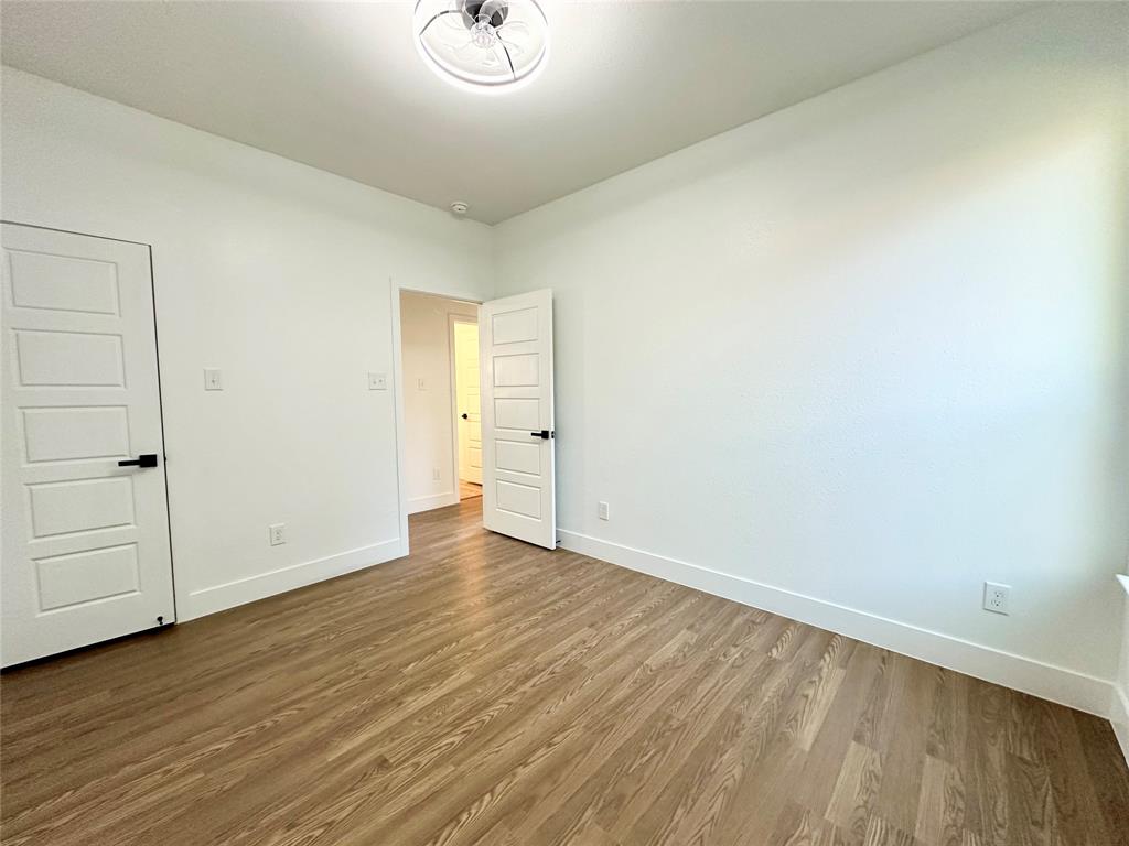 Mays Brook Spring Ave - Residential