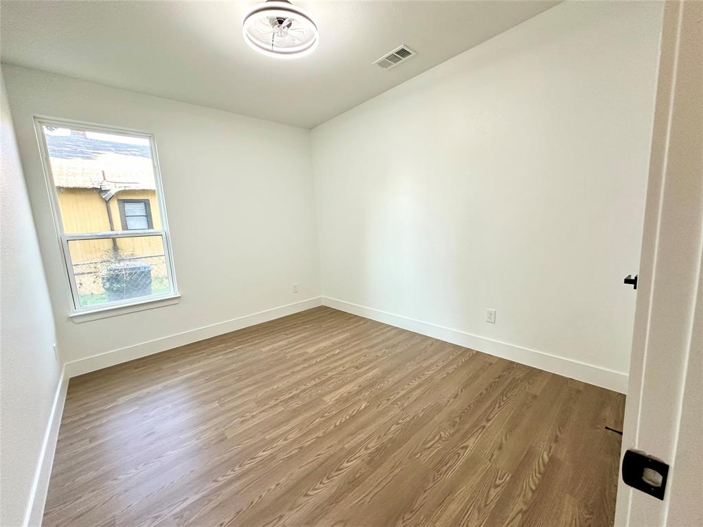 Mays Brook Spring Ave - Residential