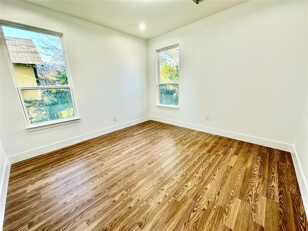 Mays Brook Spring Ave - Residential