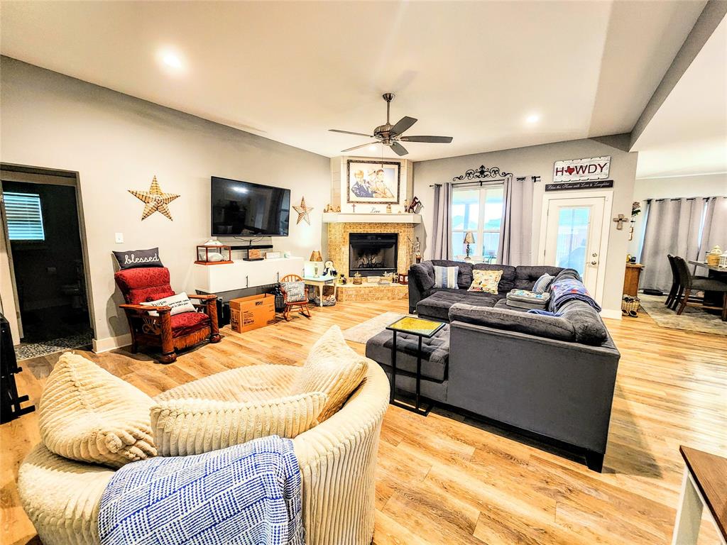 6801 Desert Willow Trail