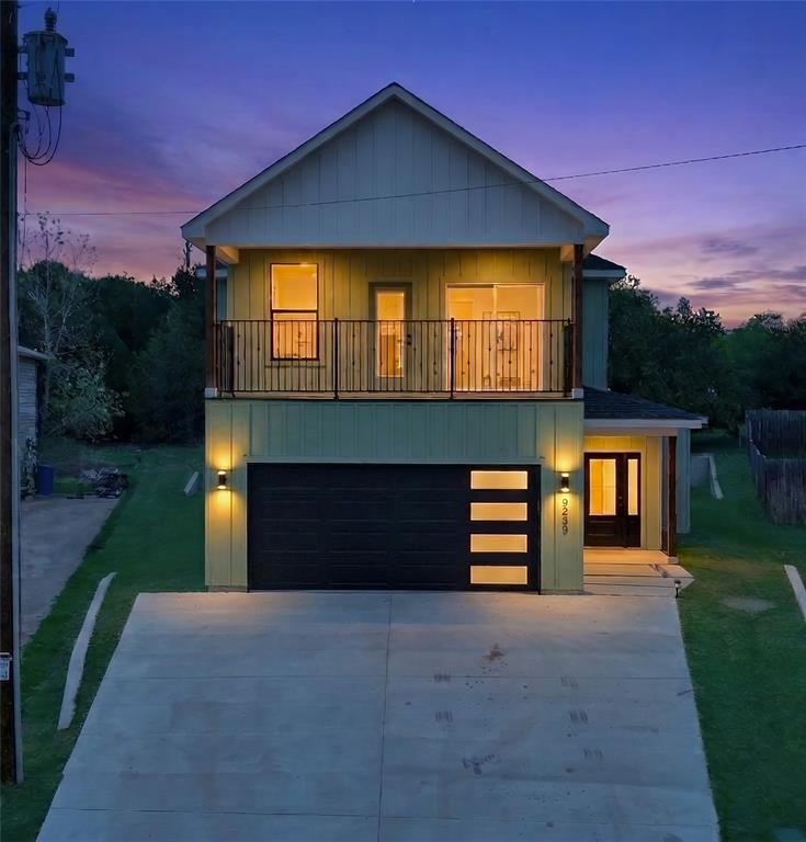 Photo of 2925 River Ridge Court, Granbury, TX 76048 (MLS # 21375018)