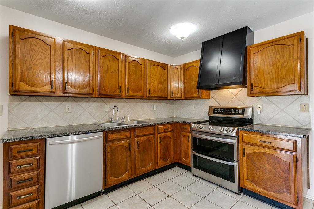 Willowwood 01 - Residential Lease