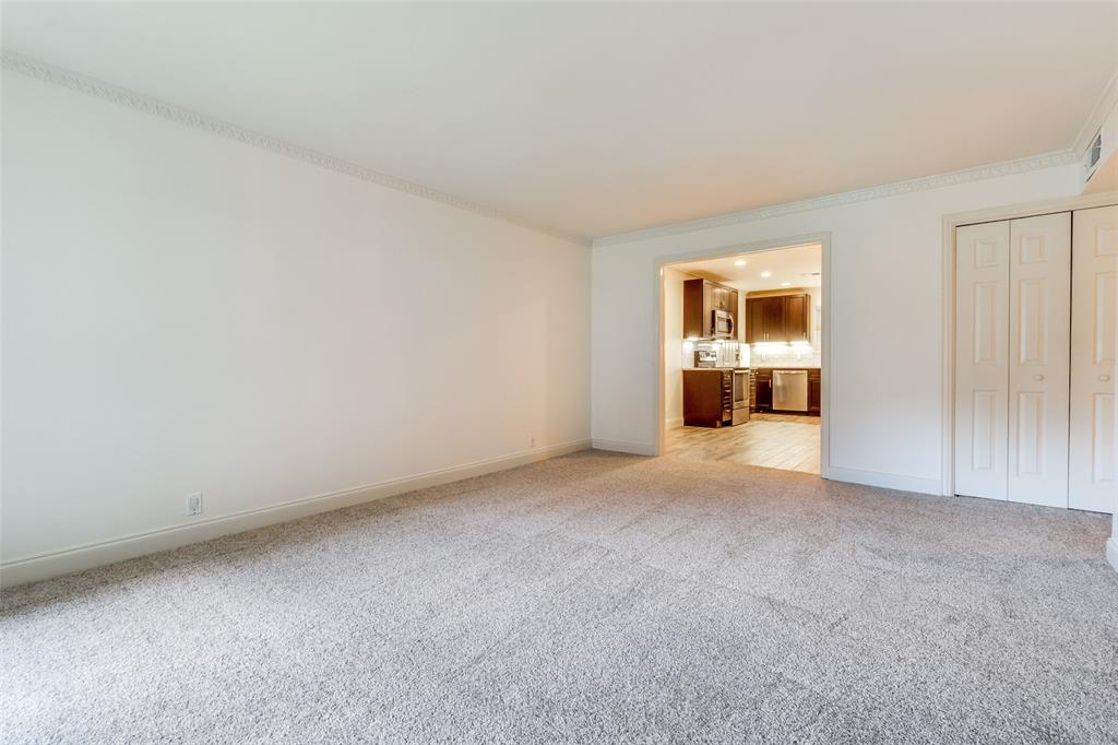 Royal Central Condo - Residential Lease