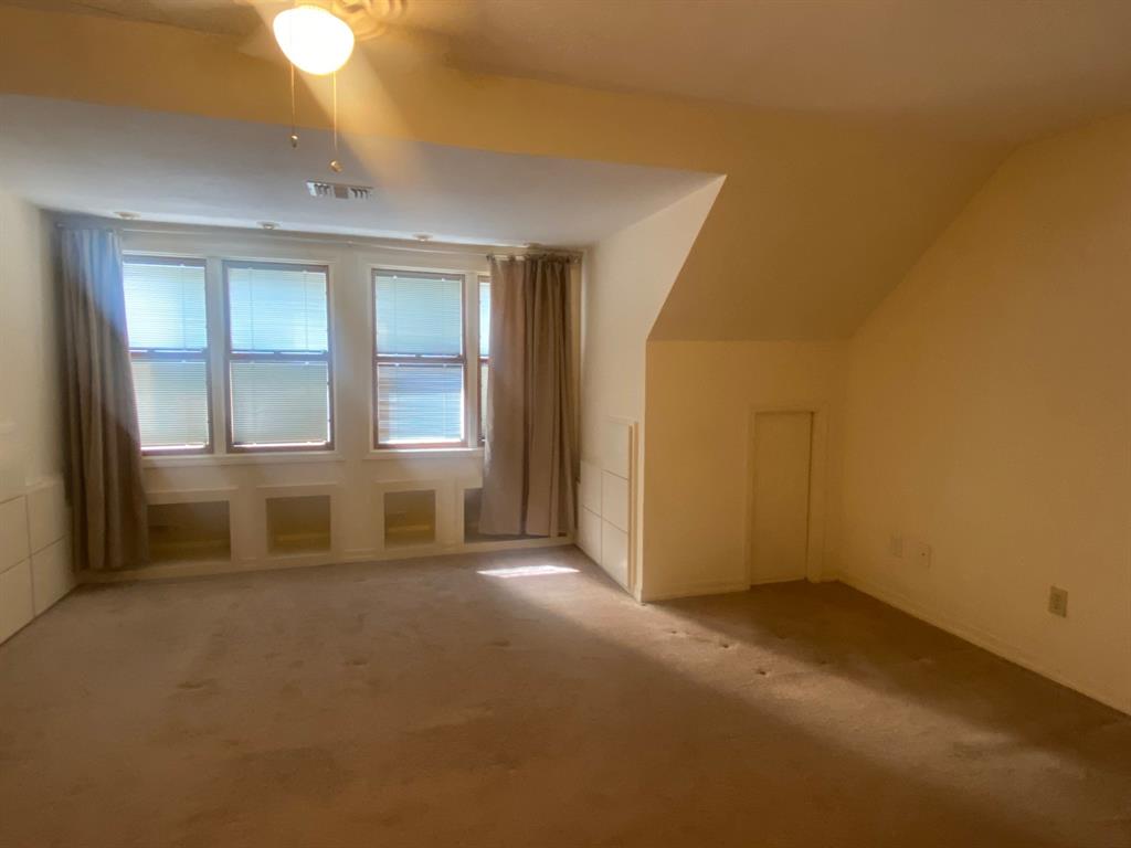 Parkway Commons - Residential