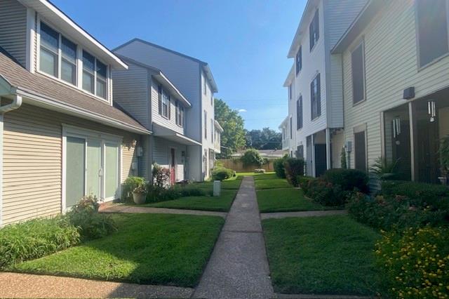 Parkway Commons - Residential