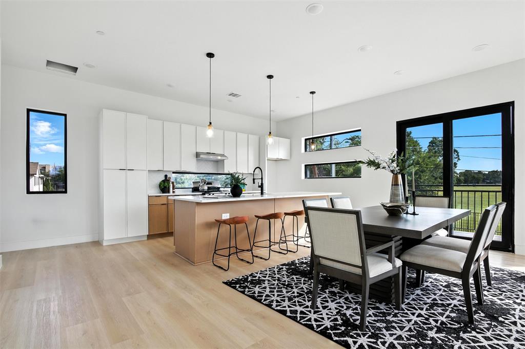 O A TEAL - Residential