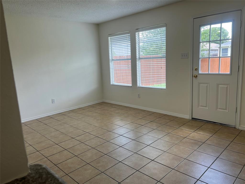 Villages Woodlake Ph 02a - Residential Lease