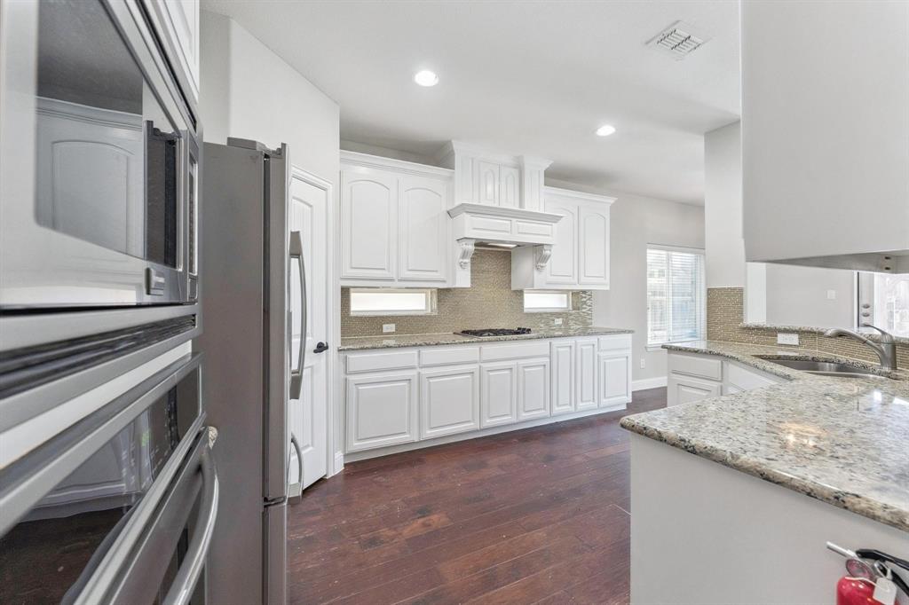 2436 Kingsgate
