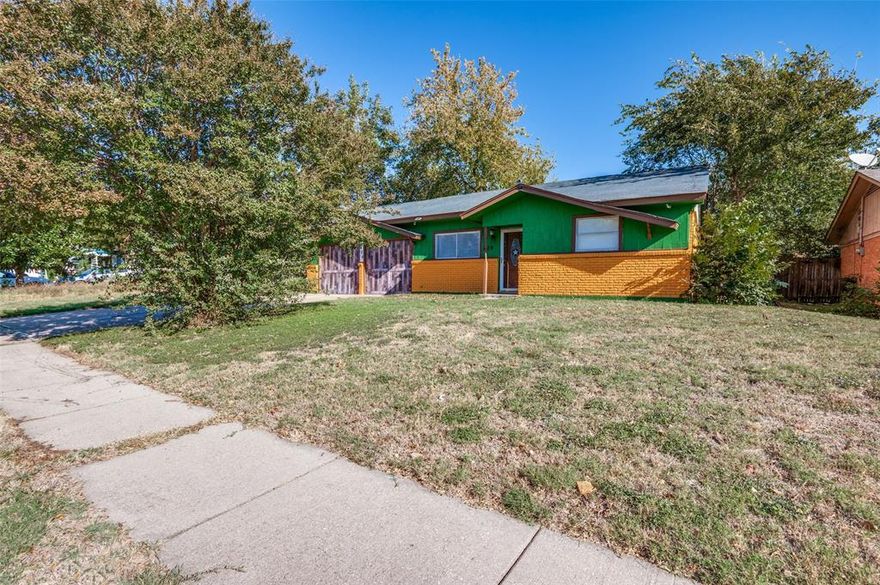 Beautifully renovated 3 bedrooms, 2 bath home with 1,279 sq. ft. of stylish living space!  Enjoy modern updates throughout, including ceramic tile and plush carpet flooring, fresh finishes, and a bright, open layout. The kitchen offers stainless steel appliances and plenty of cabinet space, perfect for everyday living or entertaining.  Located in an established neighborhood where pride of ownership shows.  This home is conveniently situated near I 30, Highway 360 and I 20 for easy access to shopping, dining, and entertainment.  Schedule your private showing today and see all this move in ready home has to offer!