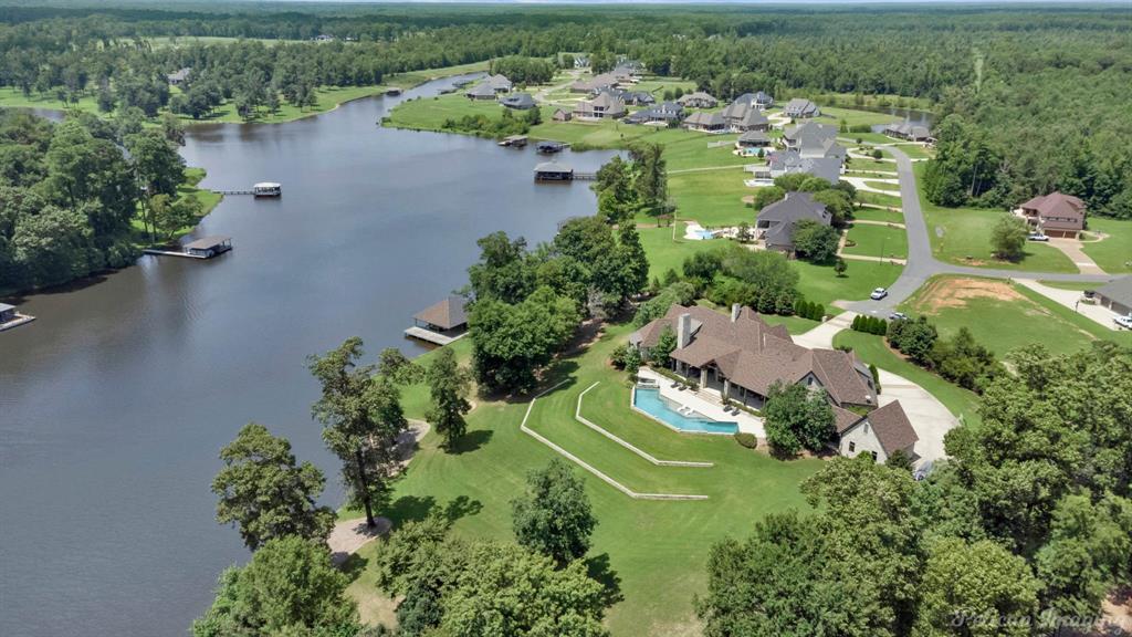WOODLAKE RIDGE - Residential