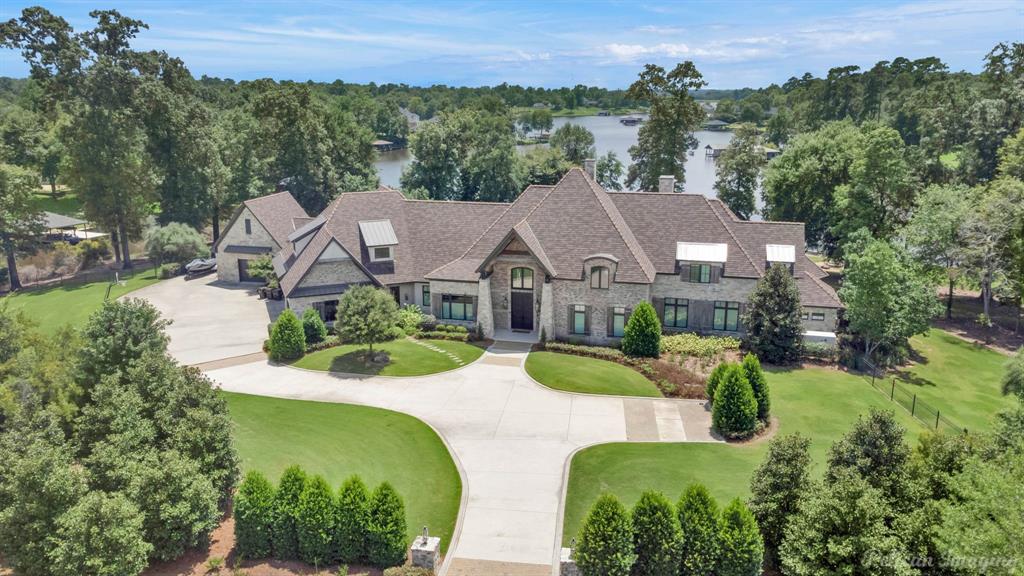 WOODLAKE RIDGE - Residential