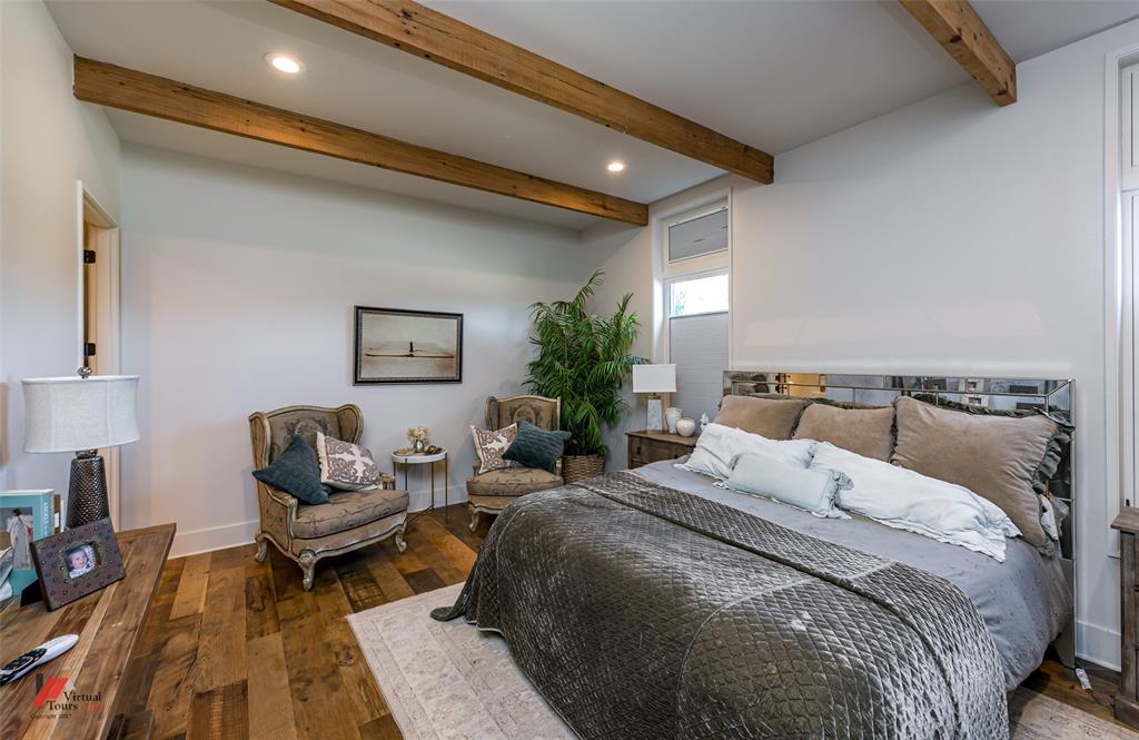 WOODLAKE RIDGE - Residential