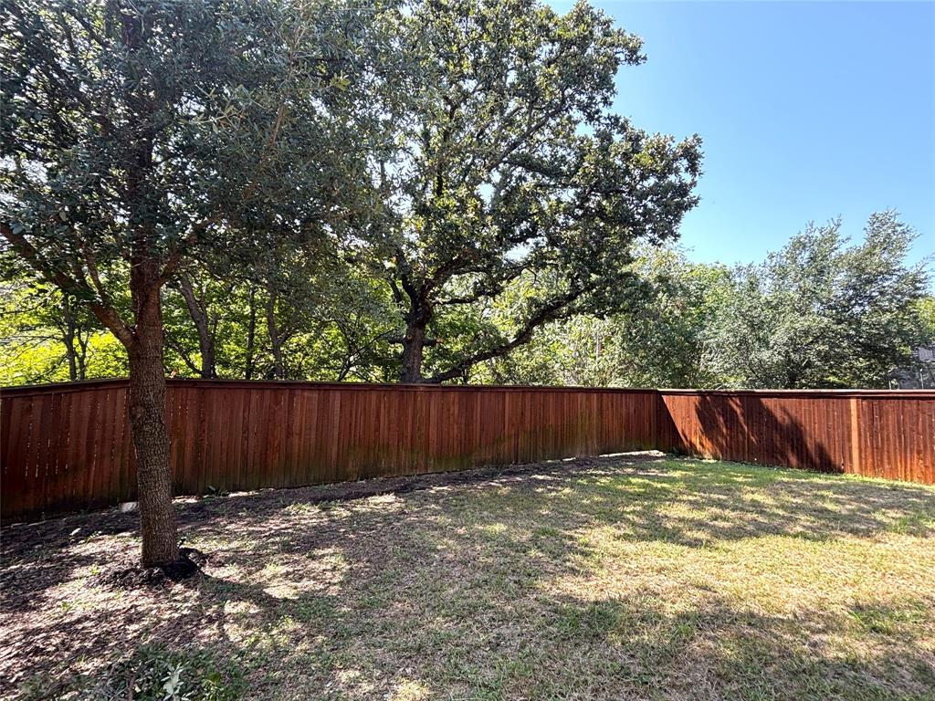 Lantana, Texas 76226, United States, 4 Bedrooms Bedrooms, ,4 BathroomsBathrooms,Residential,Active,207458