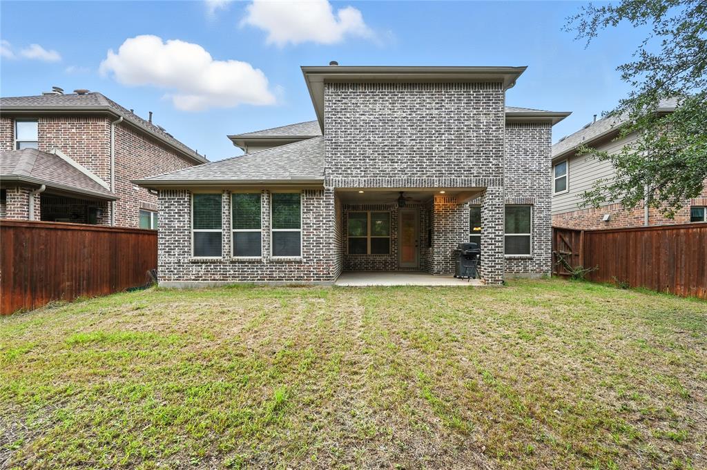 Lantana, Texas 76226, United States, 4 Bedrooms Bedrooms, ,4 BathroomsBathrooms,Residential,Active,207458