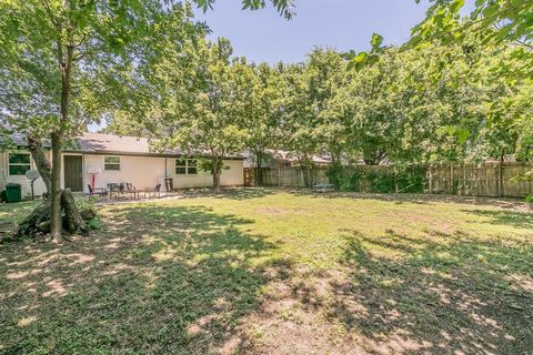 A home in Duncanville