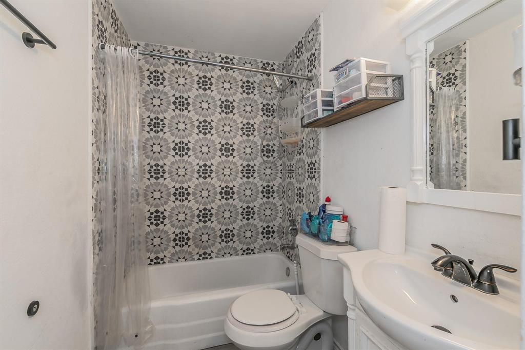 Fairmeadows 06 - Residential