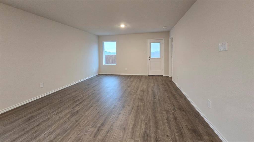 Leonard Crossing - Residential