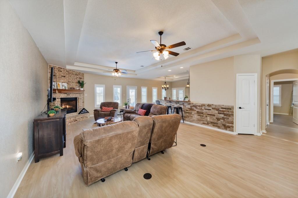 Chisholm Trail Estate - Residential