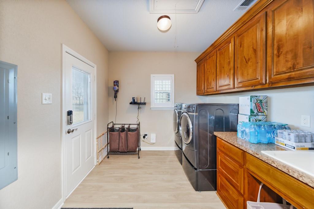 Chisholm Trail Estate - Residential