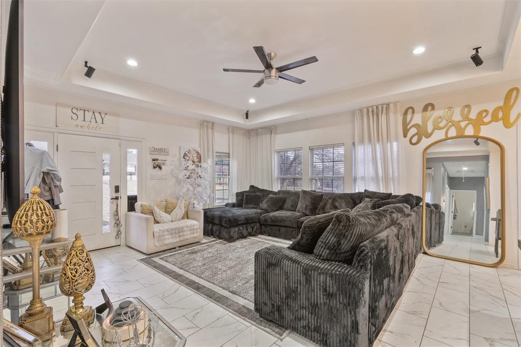 Glen Oaks - Residential