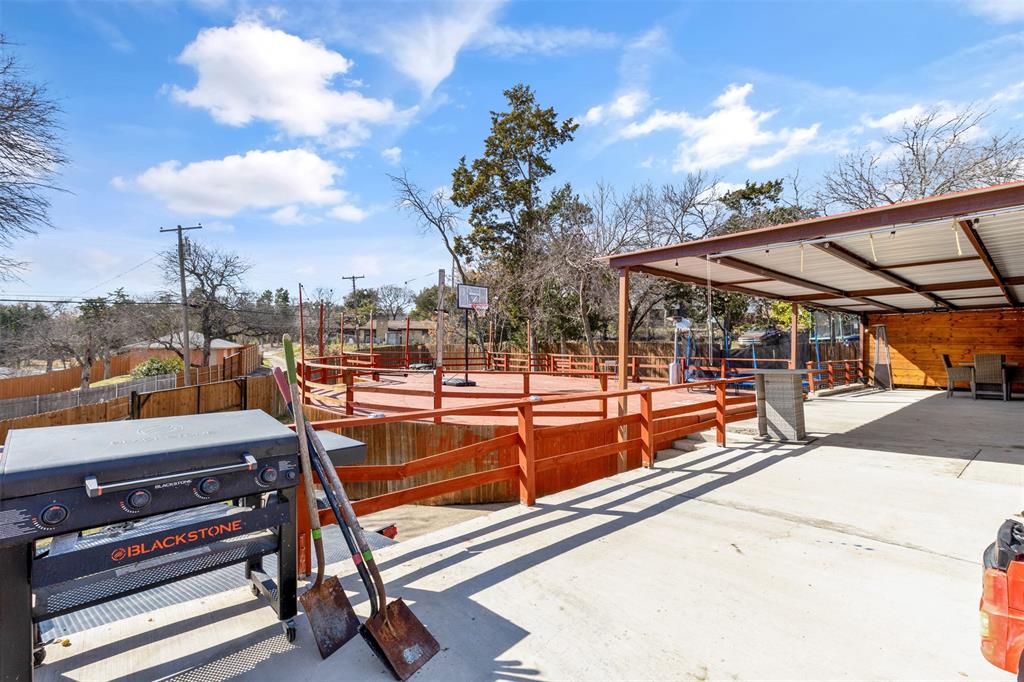 Glen Oaks - Residential