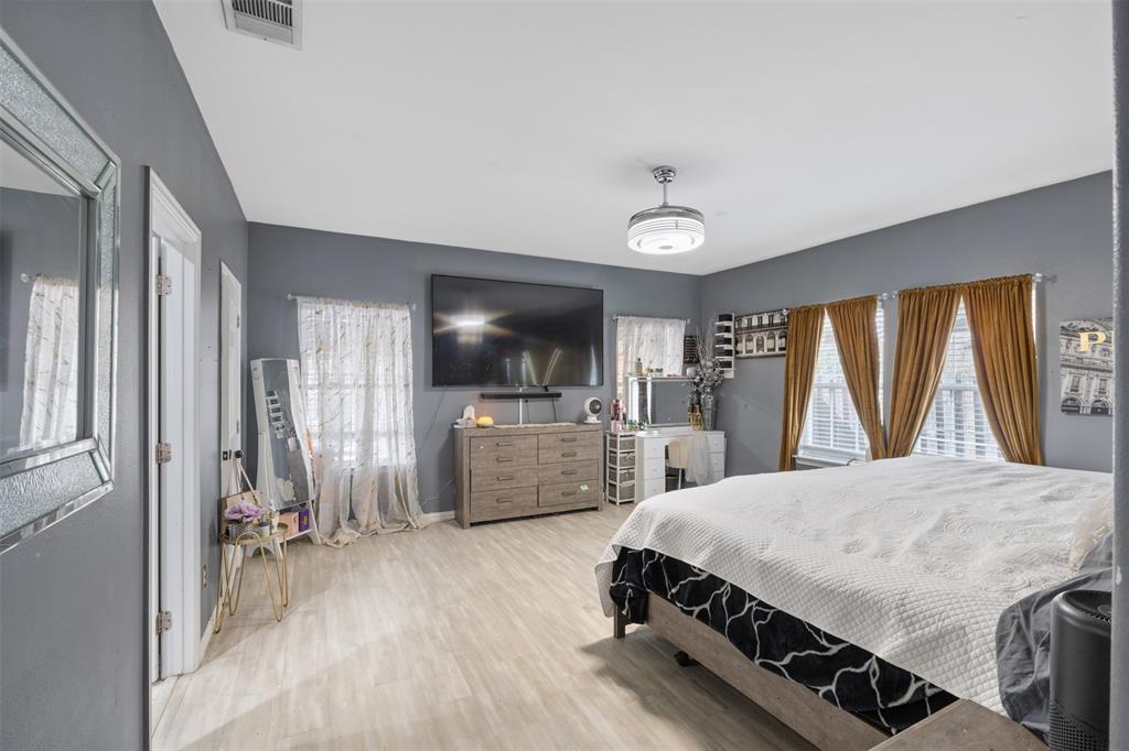 Glen Oaks - Residential