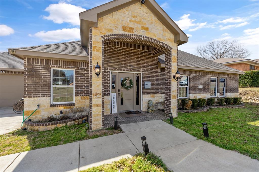 Glen Oaks - Residential