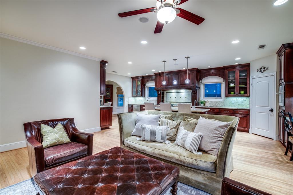 Forest Hills - Residential