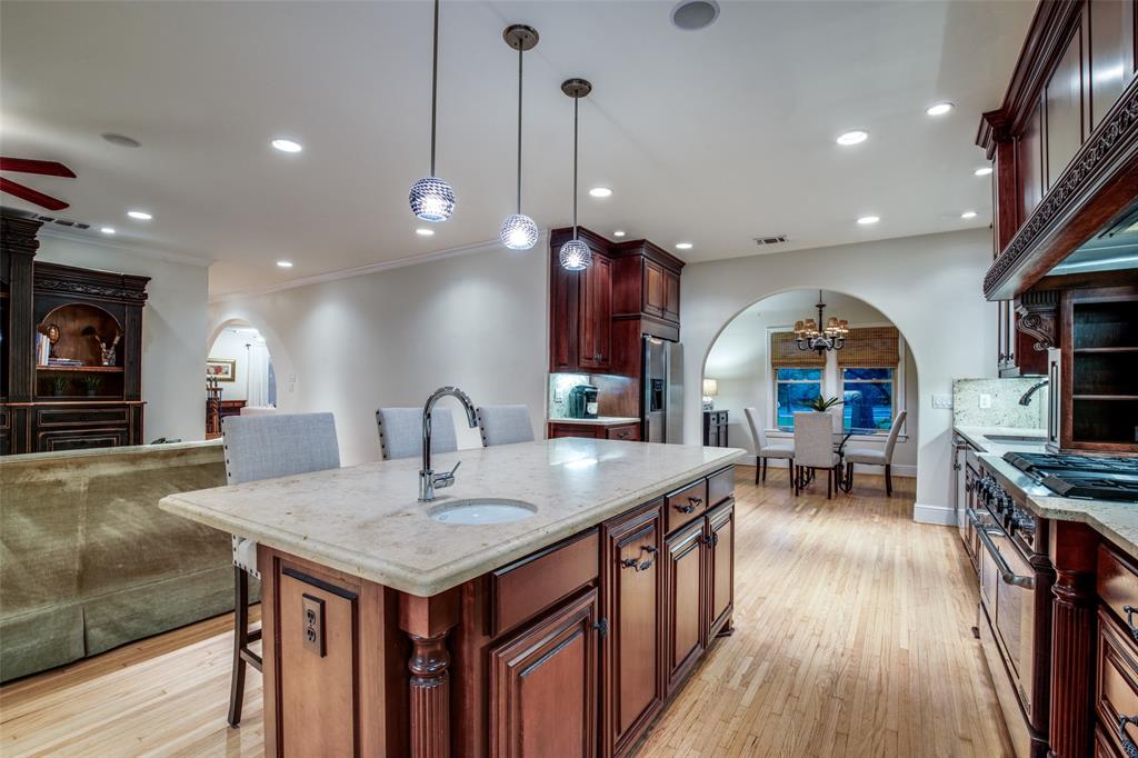 Forest Hills - Residential