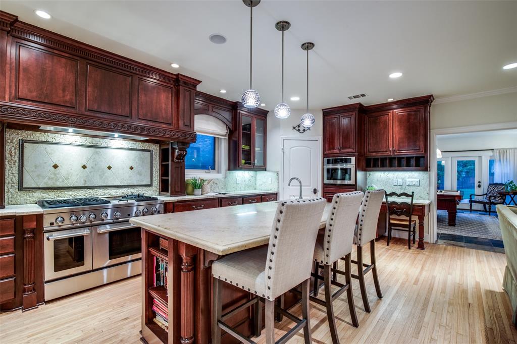 Forest Hills - Residential