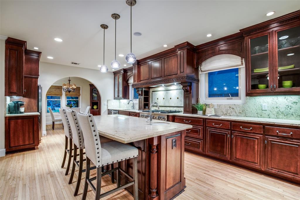 Forest Hills - Residential