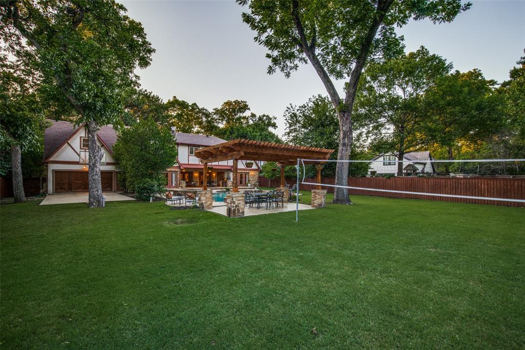 Forest Hills - Residential