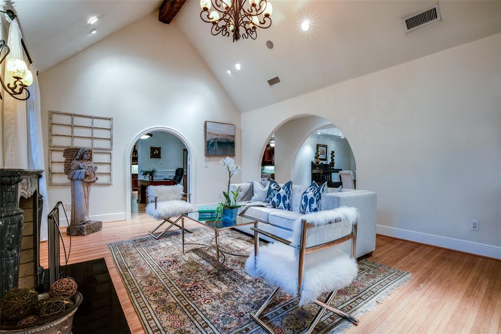 Forest Hills - Residential