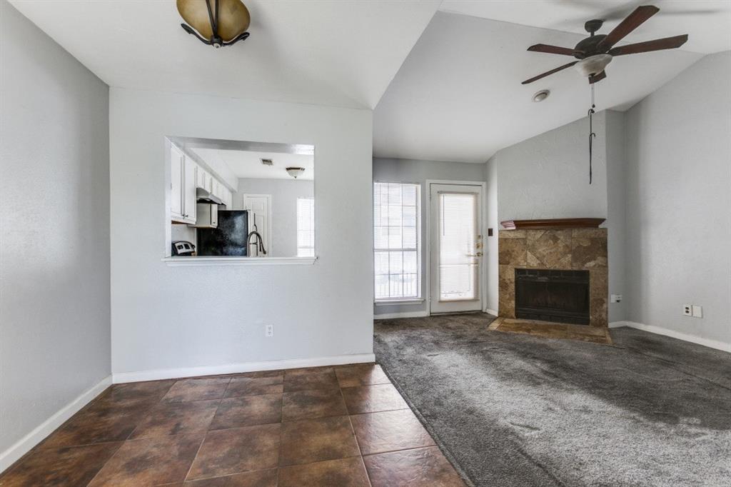 9601 Forest Lane 822