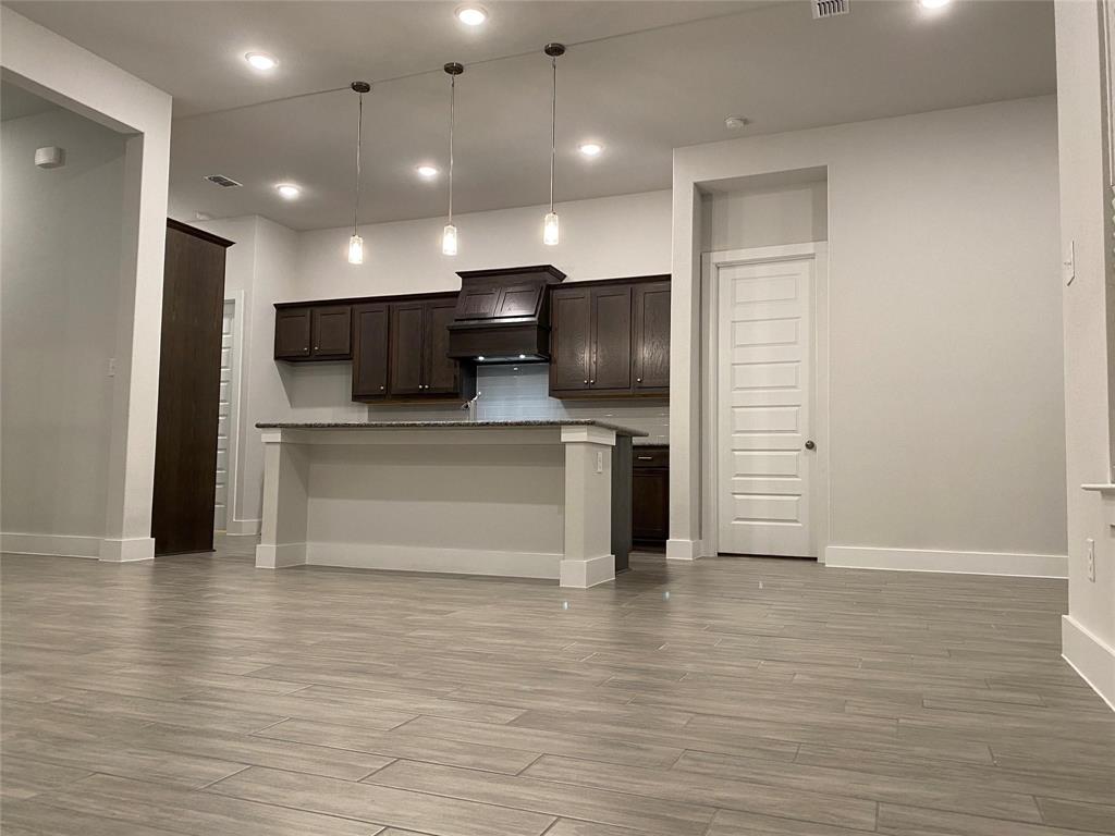 Stark Farms Ph 1 - Residential Lease