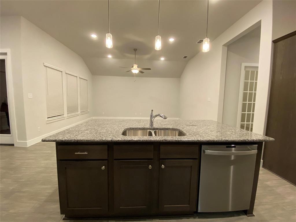 Stark Farms Ph 1 - Residential Lease