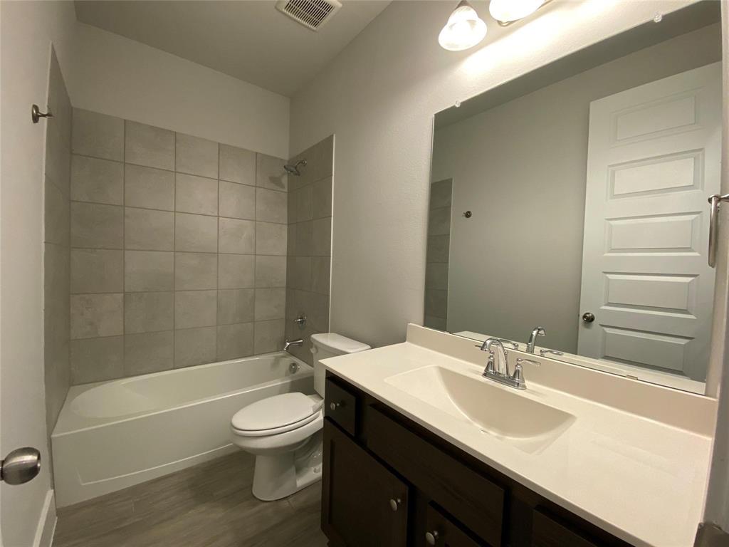 Stark Farms Ph 1 - Residential Lease